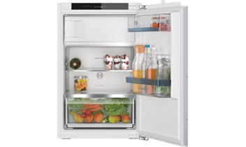 BOSCH Serie 4, Einbau-Kühlschrank mit Gefrierfach, 88 x 56 cm, Flachscharnier