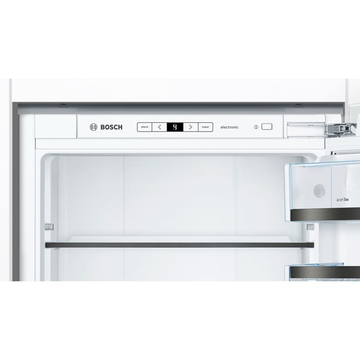 Bosch KIF51SDD0 Serie 8, Einbau-Kühlschrank, 140 x 56 cm, Flachscharnier mit Softeinzug